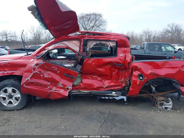 5TFDW5F14FX437951 Toyota Tundra Sr5 5.7l V8