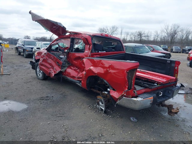 5TFDW5F14FX437951 Toyota Tundra Sr5 5.7l V8