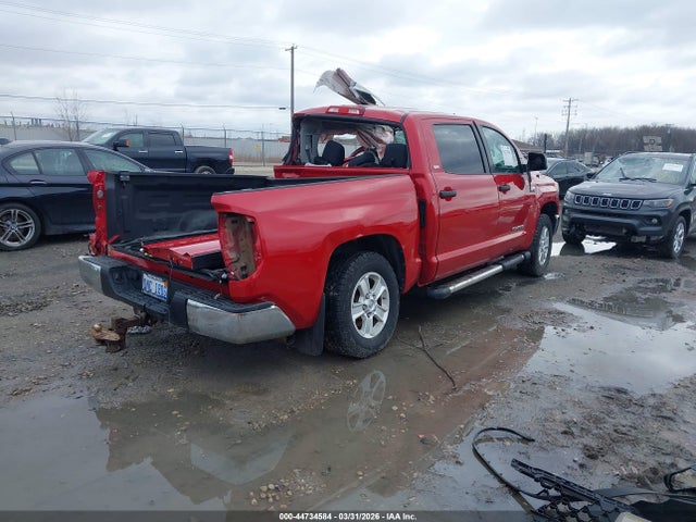 5TFDW5F14FX437951 Toyota Tundra Sr5 5.7l V8