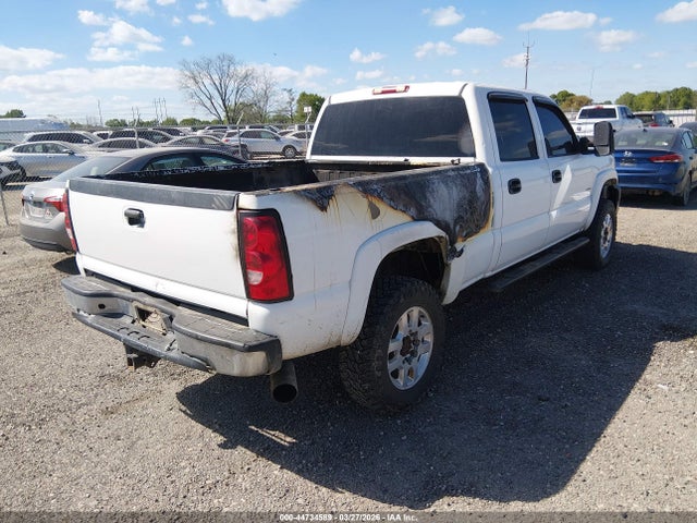 2004 Chevrolet Silverado 2500hd Ls მანქანა იყიდება აუქციონზე, vin: 1GCHK23104F128206, აუქციონის ნომერი: 44734589