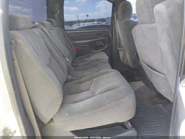 2004 Chevrolet Silverado 2500hd Ls მანქანა იყიდება აუქციონზე, vin: 1GCHK23104F128206, აუქციონის ნომერი: 44734589
