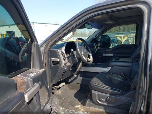 2017 Ford F-350 Lariat მანქანა იყიდება აუქციონზე, vin: 1FT8W3BT6HEB73353, აუქციონის ნომერი: 44734596