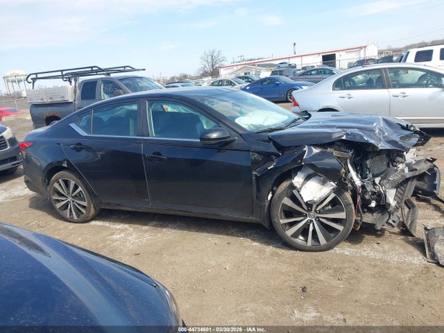 2021 Nissan Altima Sr Intelligent Awd მანქანა იყიდება აუქციონზე, vin: 1N4BL4CW0MN303737, აუქციონის ნომერი: 44734601