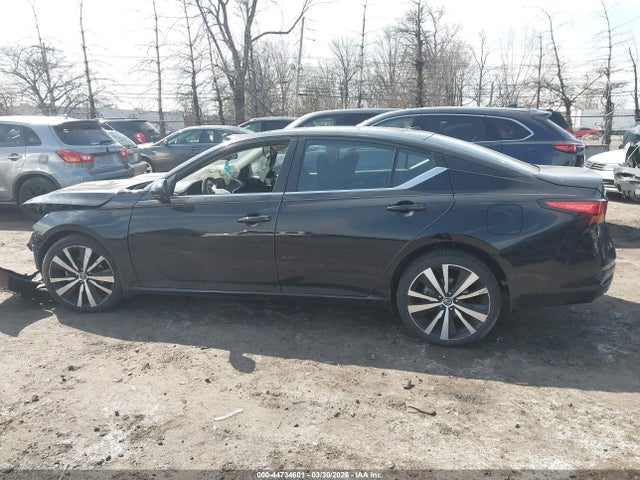 2021 Nissan Altima Sr Intelligent Awd მანქანა იყიდება აუქციონზე, vin: 1N4BL4CW0MN303737, აუქციონის ნომერი: 44734601