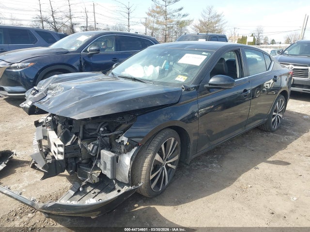 2021 Nissan Altima Sr Intelligent Awd მანქანა იყიდება აუქციონზე, vin: 1N4BL4CW0MN303737, აუქციონის ნომერი: 44734601
