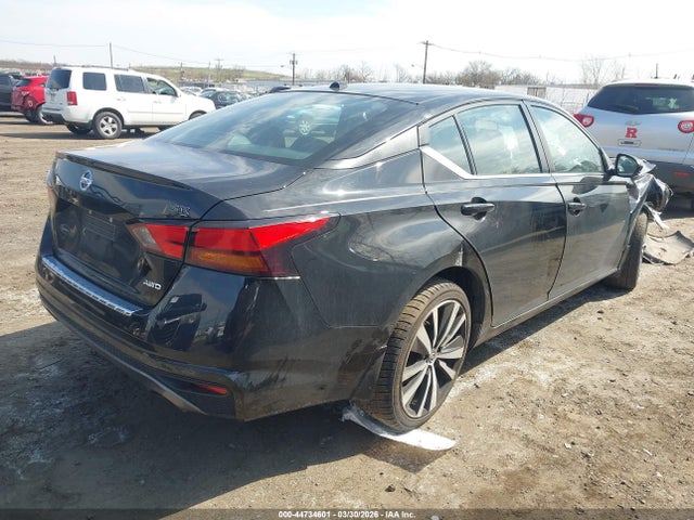 2021 Nissan Altima Sr Intelligent Awd მანქანა იყიდება აუქციონზე, vin: 1N4BL4CW0MN303737, აუქციონის ნომერი: 44734601