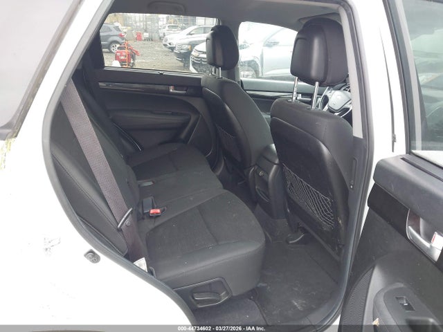 2014 Kia Sorento Lx მანქანა იყიდება აუქციონზე, vin: 5XYKTCA69EG547242, აუქციონის ნომერი: 44734602