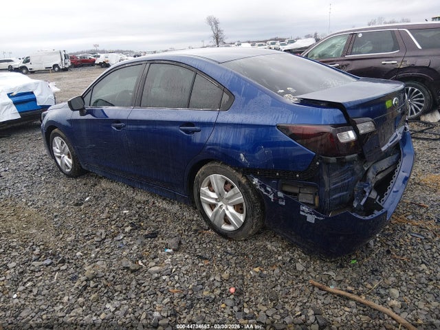2015 Subaru Legacy 2.5i მანქანა იყიდება აუქციონზე, vin: 4S3BNAA62F3061800, აუქციონის ნომერი: 44734653