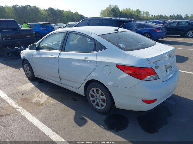 2014 HYUNDAI ACCENT KMHCT4AE2EU665337 Photo 2