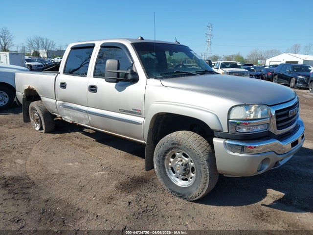 2005 Gmc Sierra 2500hd Slt მანქანა იყიდება აუქციონზე, vin: 1GTHK23275F948311, აუქციონის ნომერი: 44734720