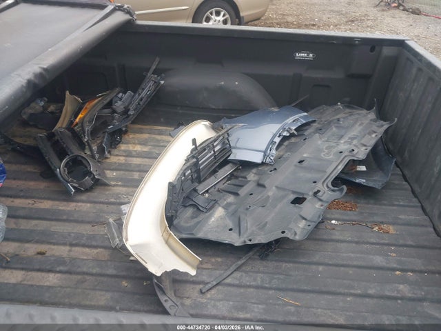 44734720 :رقم المزاد ، 1GTHK23275F948311 vin ، 2005 Gmc Sierra 2500hd Slt مزاد بيع