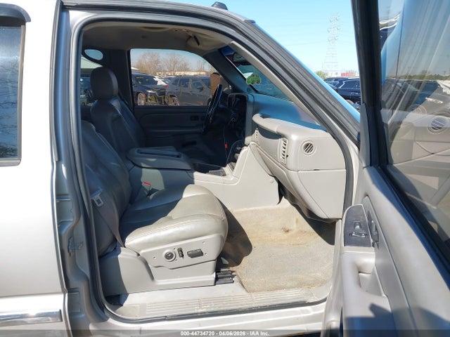 44734720 :رقم المزاد ، 1GTHK23275F948311 vin ، 2005 Gmc Sierra 2500hd Slt مزاد بيع
