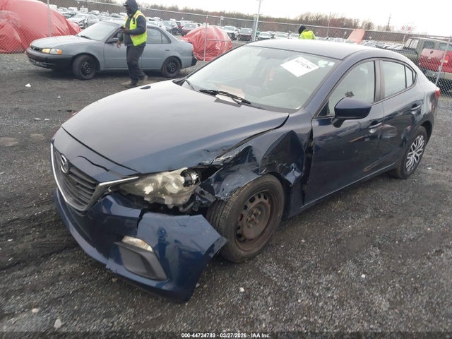 44734789 :رقم المزاد ، 3MZBM1U78FM166473 vin ، 2015 Mazda Mazda3 I Sport مزاد بيع