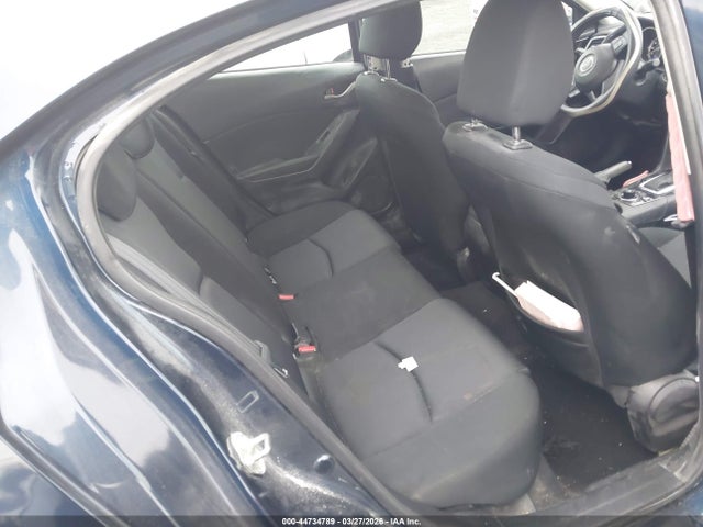 44734789 :رقم المزاد ، 3MZBM1U78FM166473 vin ، 2015 Mazda Mazda3 I Sport مزاد بيع