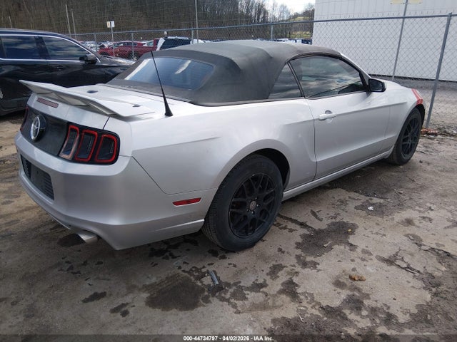 Aukcja sprzedaży 2013 Ford Mustang V6 Premium, vin: 1ZVBP8EM0D5237124, numer aukcji: 44734797