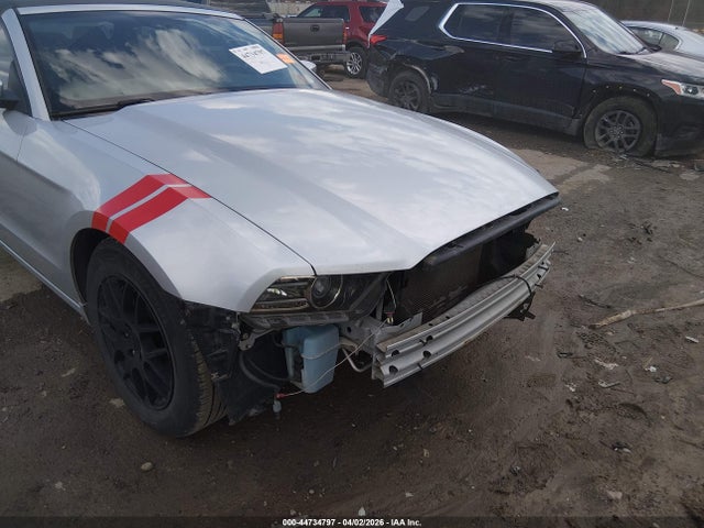 Aukcja sprzedaży 2013 Ford Mustang V6 Premium, vin: 1ZVBP8EM0D5237124, numer aukcji: 44734797