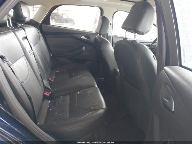 Ford FOCUS SE 2016 1FADP3K28GL299667 Image 8