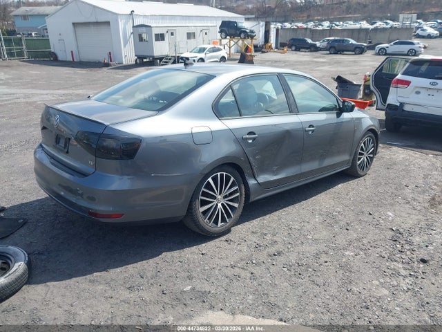 44734832 :رقم المزاد ، 3VWD17AJ9GM333901 vin ، 2016 Volkswagen Jetta 1.8t Sport مزاد بيع
