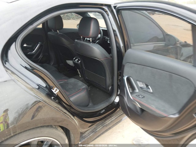 44734845 :رقم المزاد ، WDD3G4FB3KW020256 vin ، 2019 Mercedes-benz A 220 4matic مزاد بيع