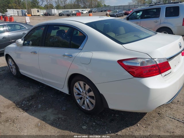 Продажа на аукционе авто 2015 Honda Accord Ex-l, vin: 1HGCR2F82FA061415, номер лота: 44734848