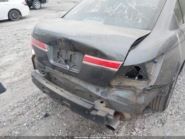44734856 :رقم المزاد ، 1HGCP2F81BA040667 vin ، 2011 Honda Accord 2.4 Ex-l مزاد بيع