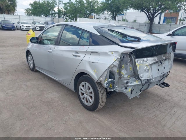 2019 TOYOTA PRIUS JTDKARFU3K3099662 Photo 2