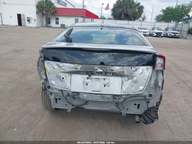 2019 TOYOTA PRIUS JTDKARFU3K3099662 Photo 5