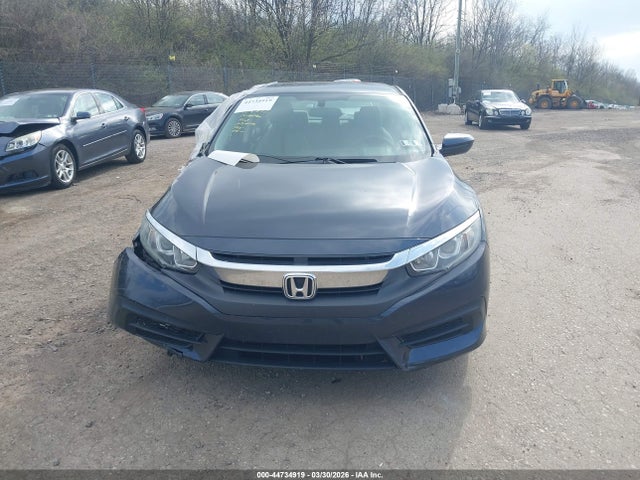 Honda Civic Lx 2018 2HGFC2F58JH592245 Image 13