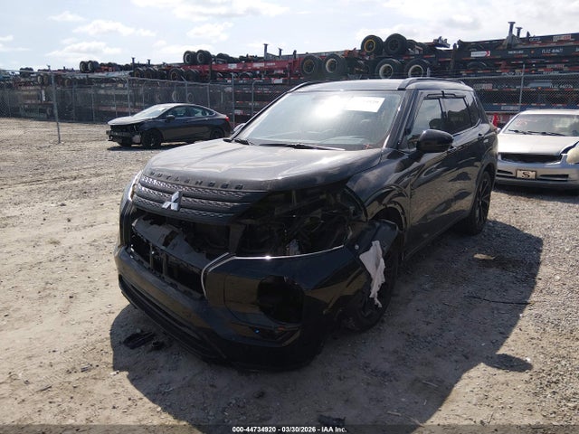 JA4J3WA8XRZ085399 Mitsubishi Outlander Sel Black Edition 2wd