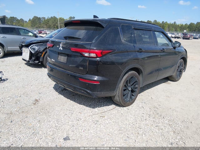 JA4J3WA8XRZ085399 Mitsubishi Outlander Sel Black Edition 2wd