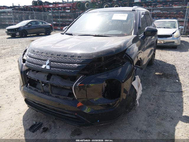 JA4J3WA8XRZ085399 Mitsubishi Outlander Sel Black Edition 2wd