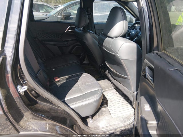 JA4J3WA8XRZ085399 Mitsubishi Outlander Sel Black Edition 2wd