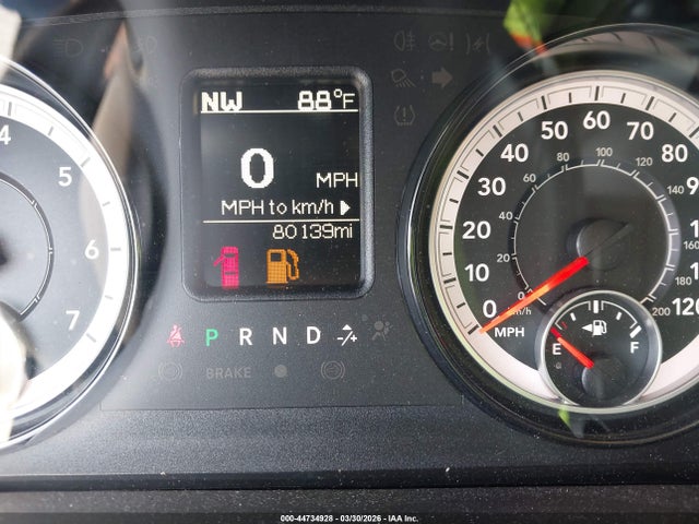 44734928 :رقم المزاد ، 3C6RR6KT7JG264246 vin ، 2018 Ram 1500 Express  4x2 5'7 Box مزاد بيع