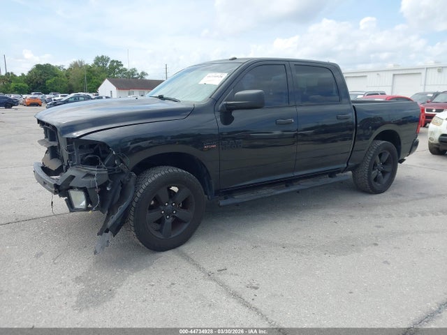 44734928 :رقم المزاد ، 3C6RR6KT7JG264246 vin ، 2018 Ram 1500 Express  4x2 5'7 Box مزاد بيع