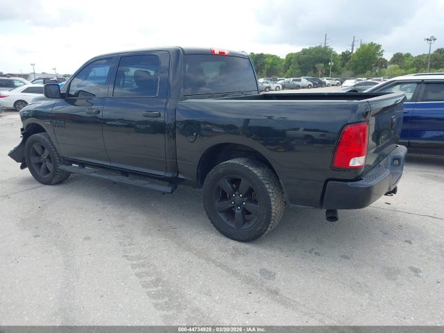 44734928 :رقم المزاد ، 3C6RR6KT7JG264246 vin ، 2018 Ram 1500 Express  4x2 5'7 Box مزاد بيع