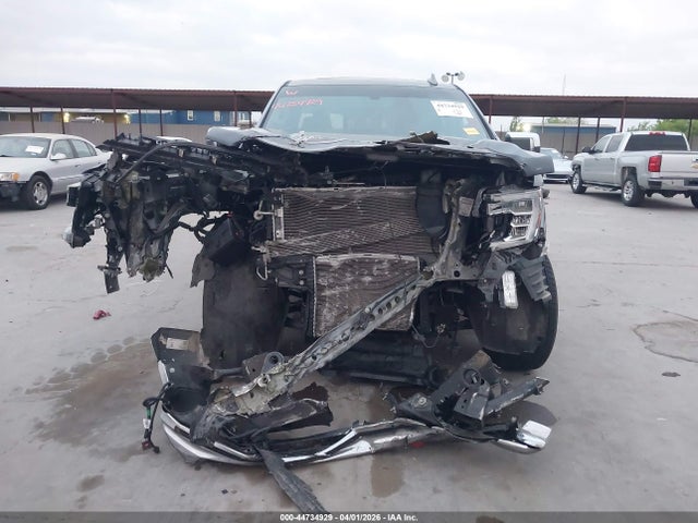 44734929 :رقم المزاد ، 3GTP8DET3MG408933 vin ، 2021 Gmc Sierra 1500 2wd  Short Box Slt مزاد بيع