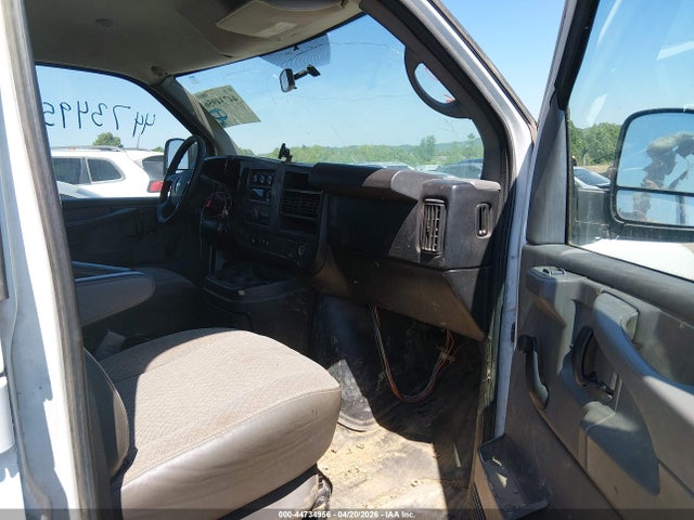 Продажа на аукционе авто 2015 Chevrolet Express 2500 Work Van, vin: 1GCWGFCF2F1110561, номер лота: 44734956