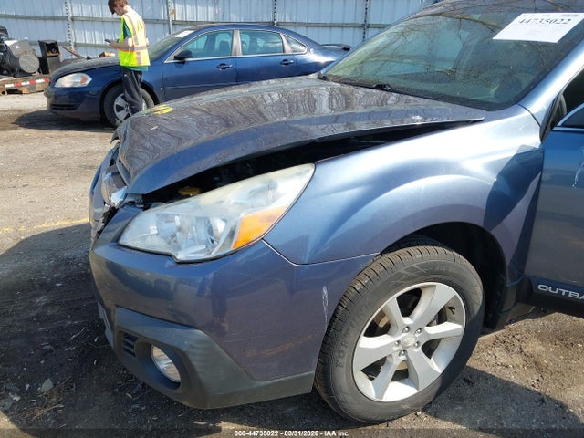 Aukcja sprzedaży 2013 Subaru Outback 2.5i Premium, vin: 4S4BRBCC2D3311252, numer aukcji: 44735022