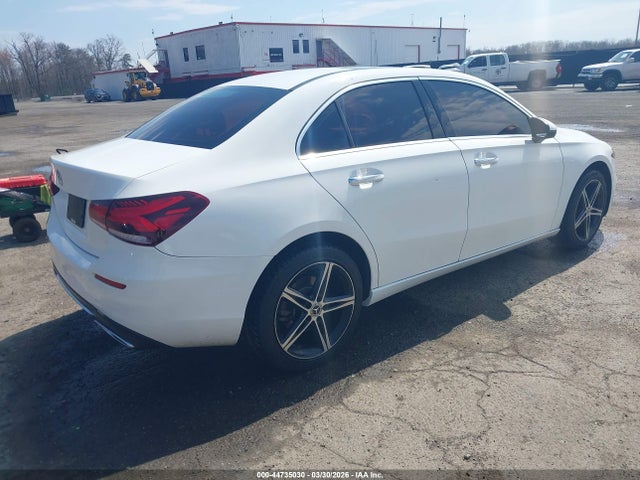 44735030 :رقم المزاد ، WDD3G4EB7KW029172 vin ، 2019 Mercedes-benz A 220 مزاد بيع