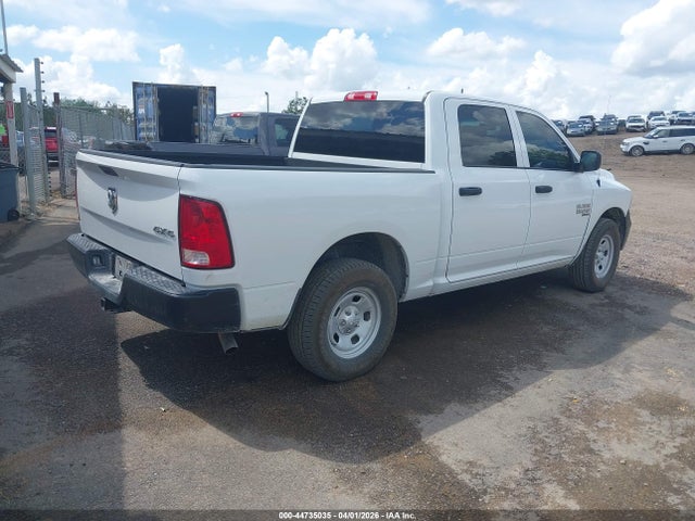 44735035 :رقم المزاد ، 3C6RR7KG4MG713542 vin ، 2021 Ram 1500 Classic Tradesman  4x4 5'7 Box مزاد بيع