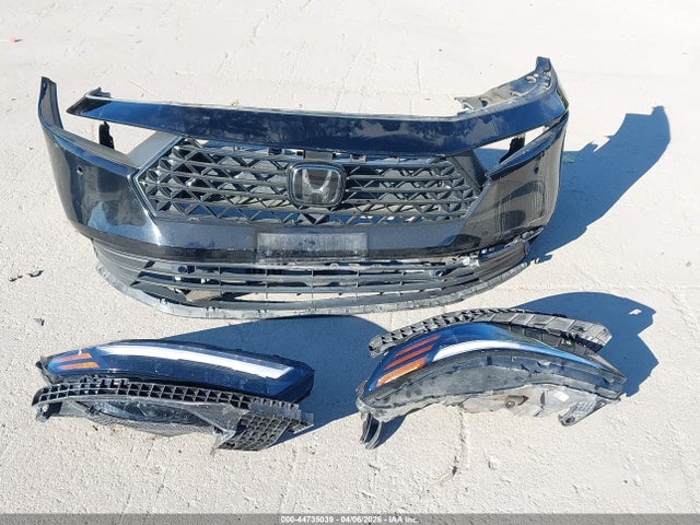 44735039 :رقم المزاد ، 1HGCY2F65RA072981 vin ، 2024 Honda Accord Hybrid Ex-l مزاد بيع