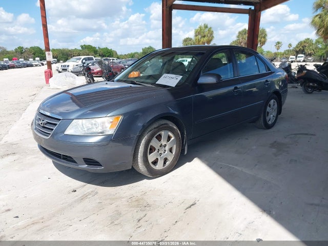 2009 Hyundai Sonata Gls მანქანა იყიდება აუქციონზე, vin: 5NPET46CX9H573008, აუქციონის ნომერი: 44735078