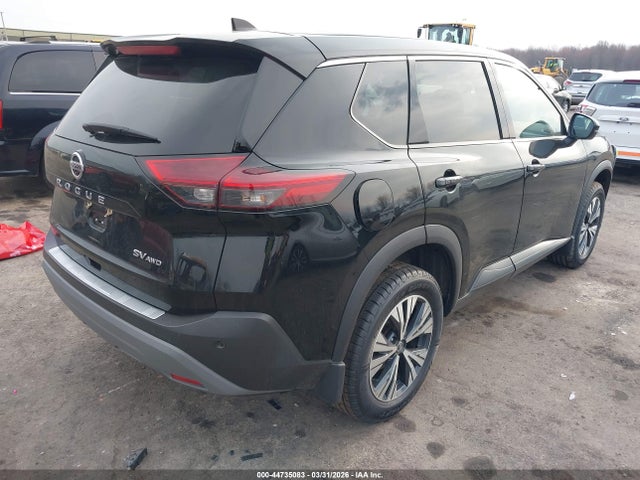44735083 :رقم المزاد ، 5N1AT3BB6MC674309 vin ، 2021 Nissan Rogue Sv Intelligent Awd مزاد بيع