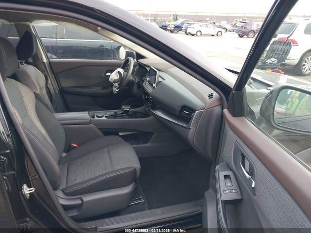 44735083 :رقم المزاد ، 5N1AT3BB6MC674309 vin ، 2021 Nissan Rogue Sv Intelligent Awd مزاد بيع