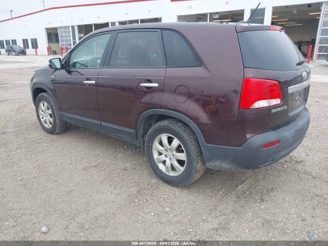 44735095 :رقم المزاد ، 5XYKT3A12BG133722 vin ، 2011 Kia Sorento Lx مزاد بيع