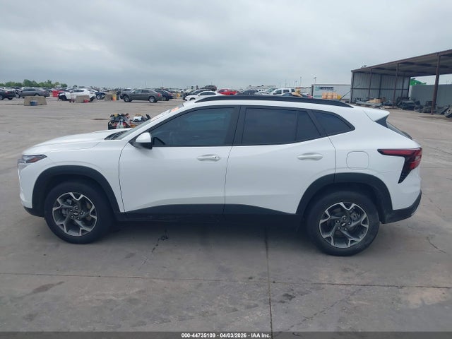 2024 Chevrolet Trax Fwd Lt მანქანა იყიდება აუქციონზე, vin: KL77LHE29RC067381, აუქციონის ნომერი: 44735109