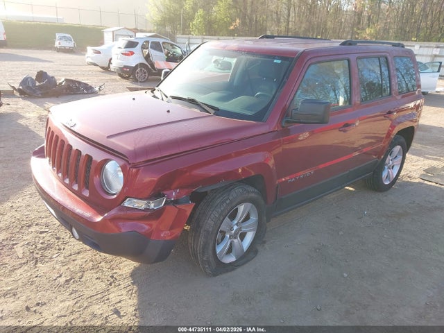 2016 Jeep Patriot Latitude მანქანა იყიდება აუქციონზე, vin: 1C4NJRFB9GD673890, აუქციონის ნომერი: 44735111