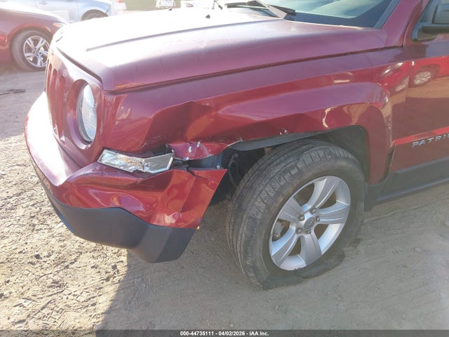 2016 Jeep Patriot Latitude მანქანა იყიდება აუქციონზე, vin: 1C4NJRFB9GD673890, აუქციონის ნომერი: 44735111