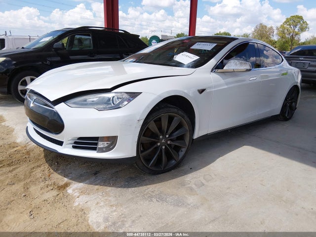 Aukcja sprzedaży 2013 Tesla Model S Performance, vin: 5YJSA1DP9DFP04076, numer aukcji: 44735112