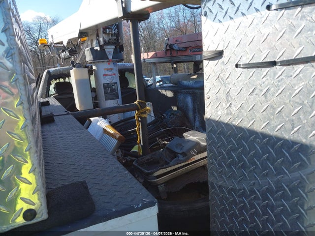 44735130 :رقم المزاد ، 3C7WRNBL4NG355053 vin ، 2022 Ram 5500 Chassis Tradesman/slt مزاد بيع